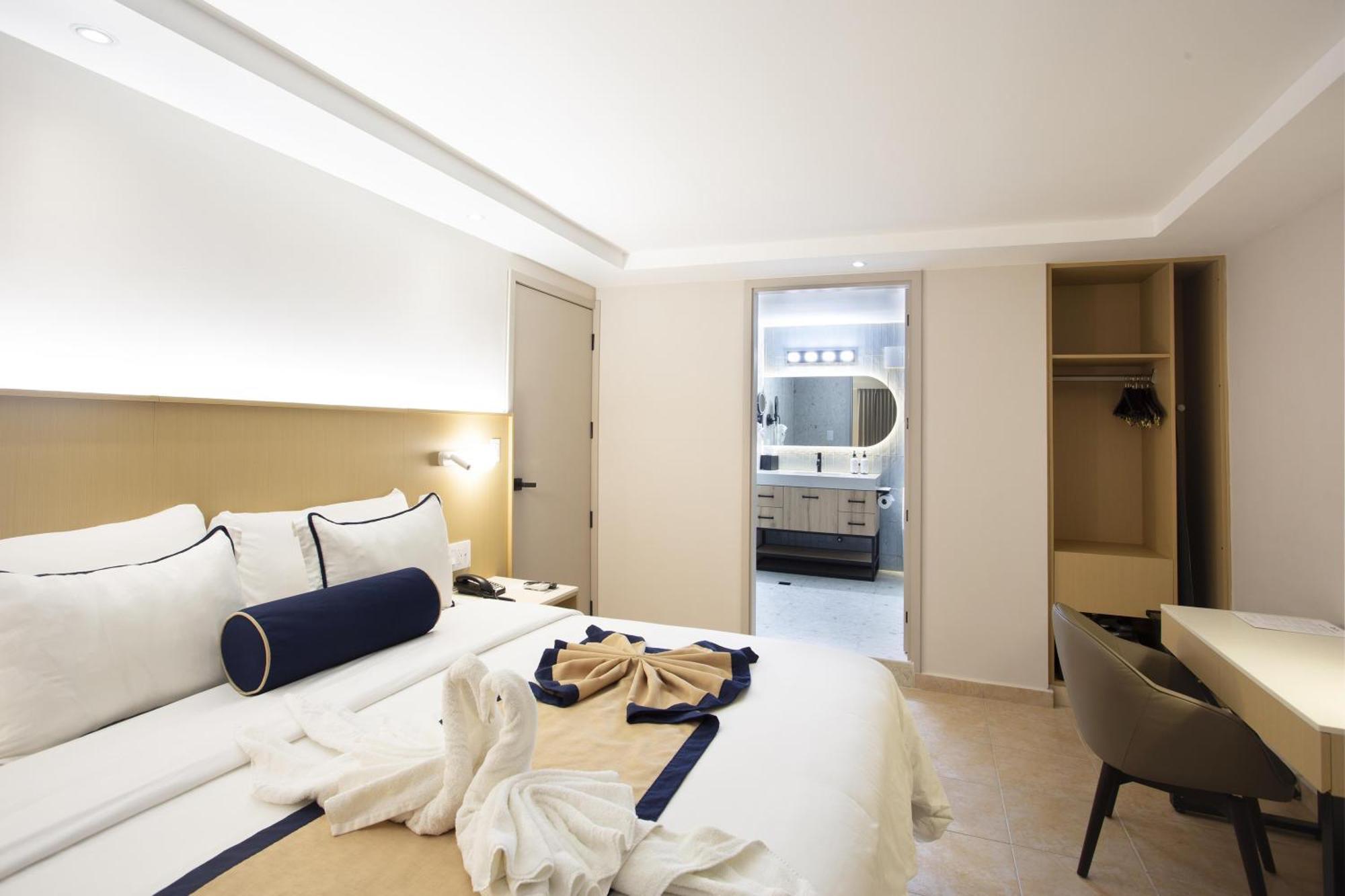 King Suite with Sofa Bed